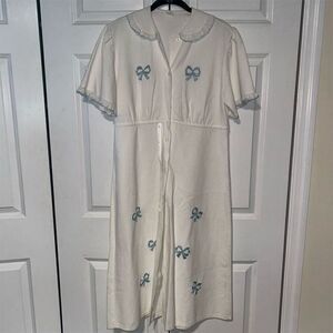 Women's Vintage White Cotton Dress Blue Bow Embroidery Short Sleeve